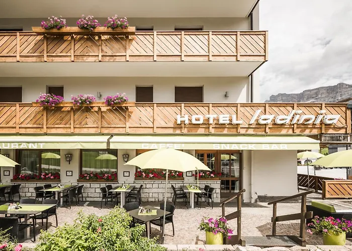 Hotel Ladinia Stern