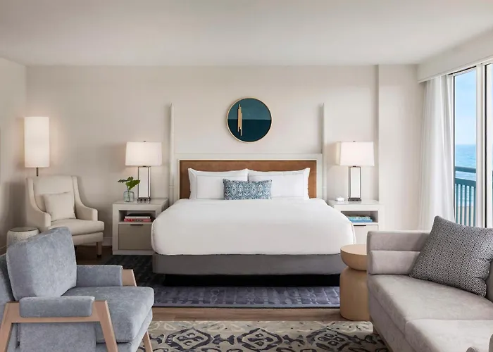 The Singer Oceanfront Resort, Curio Collection By Hilton Riviera Beach