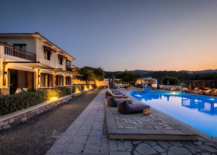 Skopelos Holidays Hotel