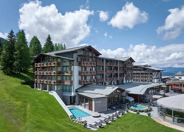 Hotel Wulfenia 4S - Adults Only