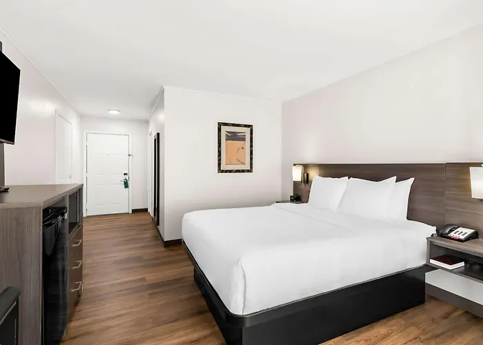 Quality Inn Merrimack - Nashua