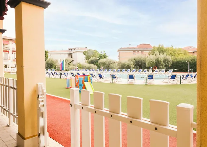 Giardino Dei Colori 111 Residence Pool&Fitness