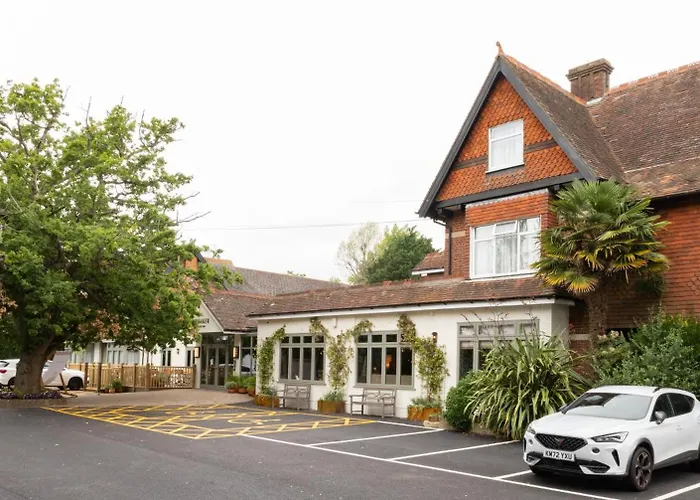 Ropemaker - A Heartwood Inn