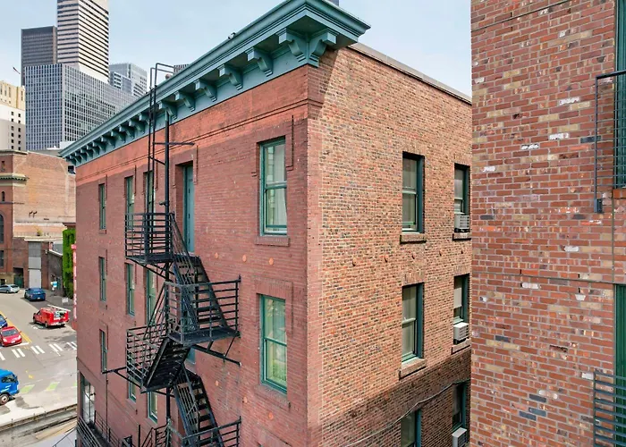 Best Western Plus Pioneer Square Hotel Downtown