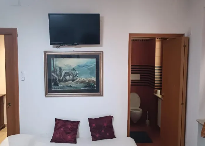 Villa Linda Bed And Breakfast