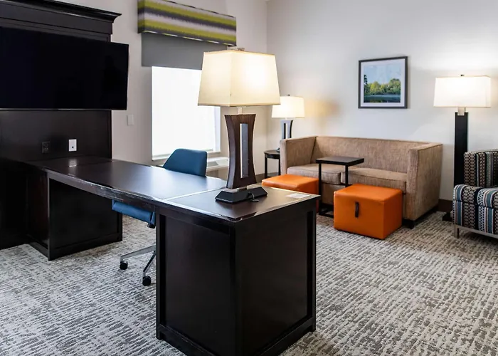 Hampton Inn & Suites Effingham