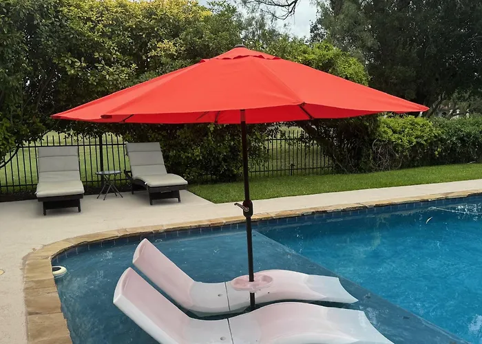 Live Oaks Bed And Breakfast