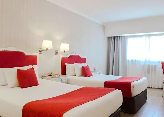 Ramada By Wyndham Centro