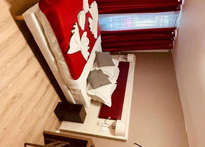 Jeff Hotel