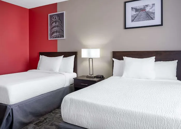 Ramada By Wyndham Airlane