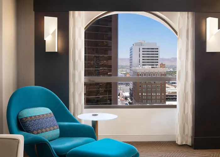 Renaissance Downtown