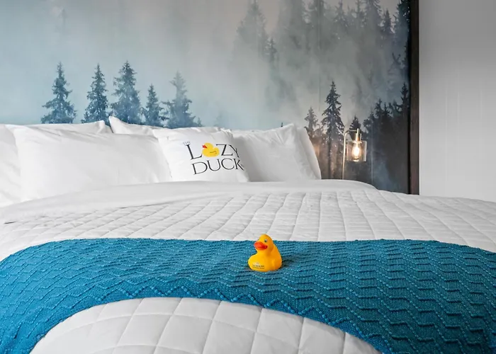 The Lazy Duck Inn