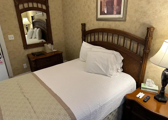 Island House Historic Vacation Rentals