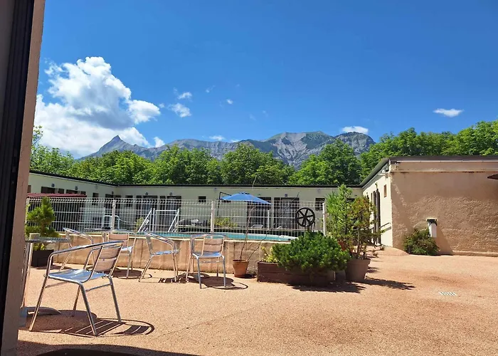 Hotel Le Connetable Saint-Bonnet-en-Champsaur