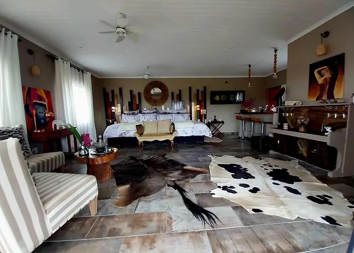 Hippomoon Lodge Game Reserve Hoedspruit