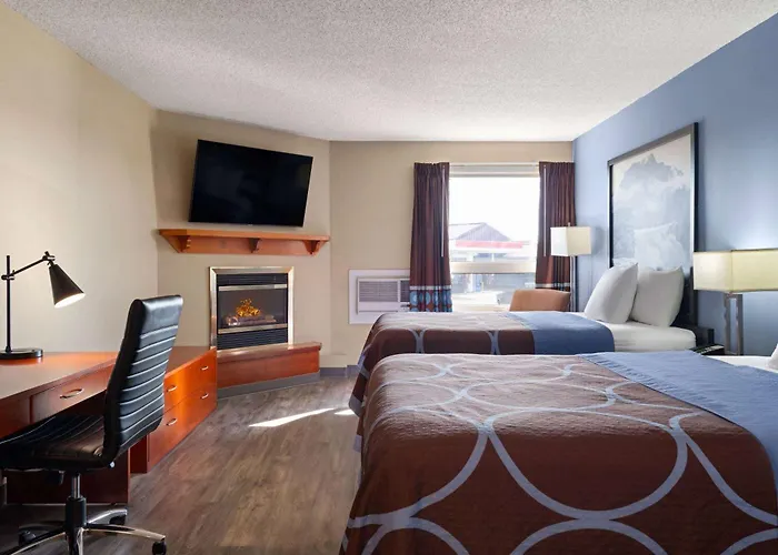 Super 8 By Wyndham Sherwood Park/Edmonton Area
