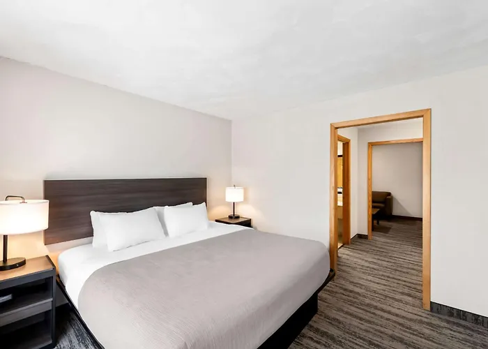 Quality Inn & Suites Munising