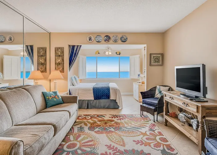 Sunset Harbor Palms 1-204