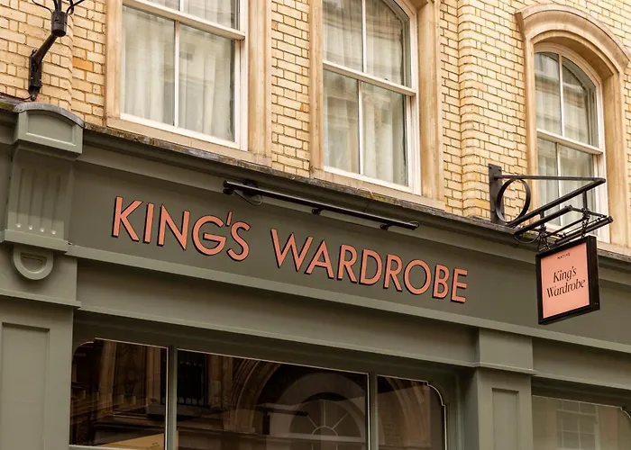 Native Kings Wardrobe, St Pauls
