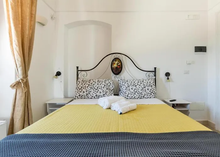 Bed and Breakfast Donna Teresa Mottola