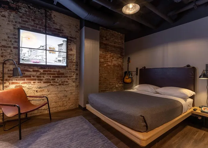 Moxy Nashville Downtown