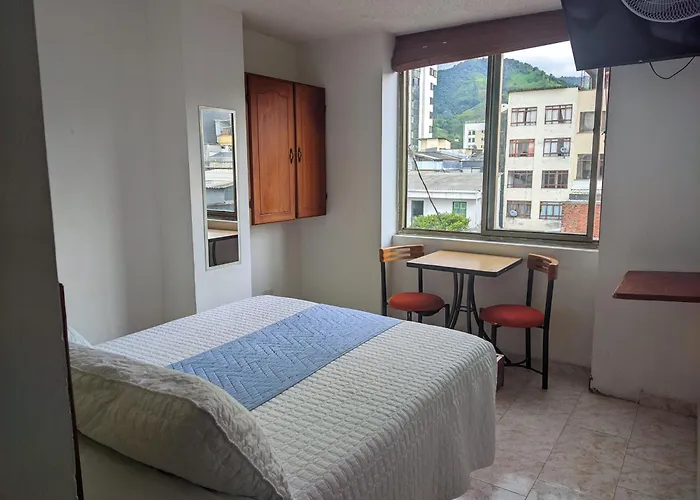 Hotel Armont Calarcá
