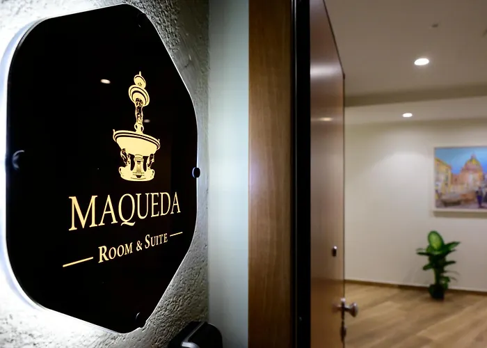 B&B Maqueda - Room & Suite