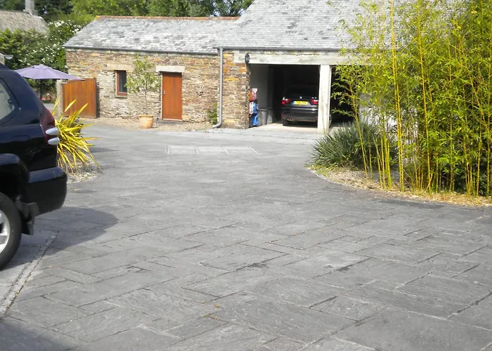 St Petroc'S Studio B&B