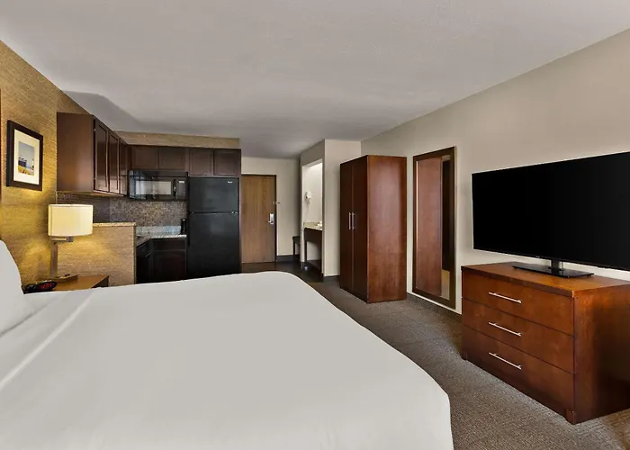 Comfort & Suites Near Us-10