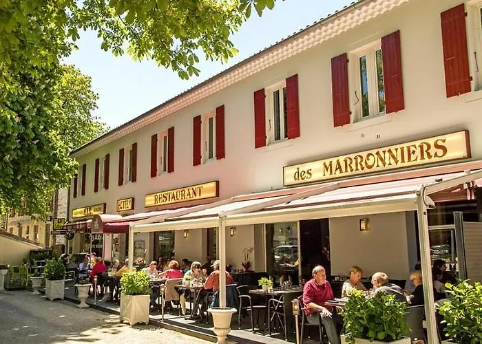 Hotel Les Marronniers