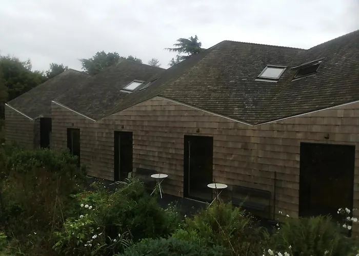 Five Acre Barn