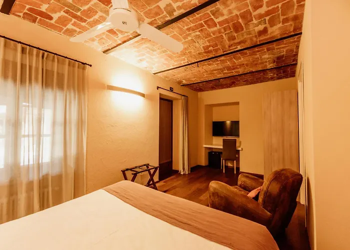 I Tre Poggi Dimora Di Charme Hotel Canelli
