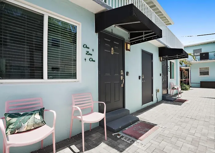 Pearl Cabana Club