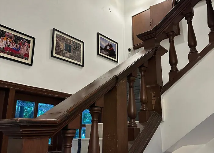 Villa 33