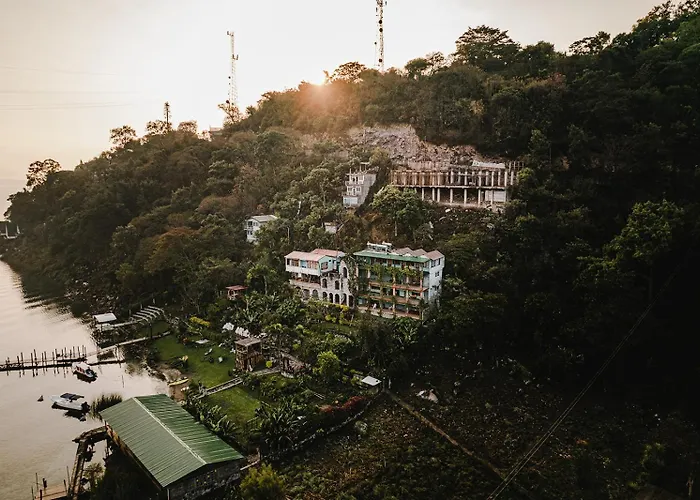 Eco Hotel Uxlabil Atitlan