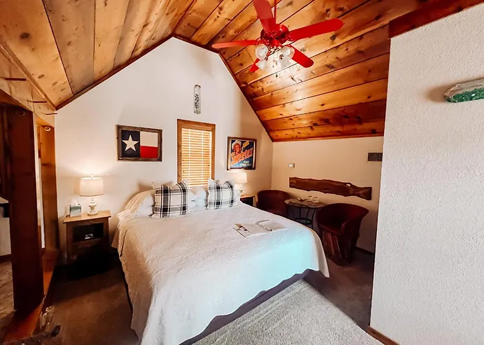 Gruene Cottages