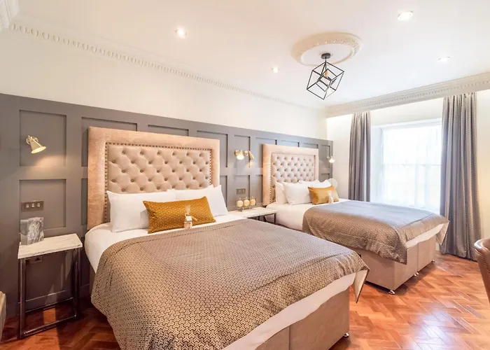 King Street Aparthotel