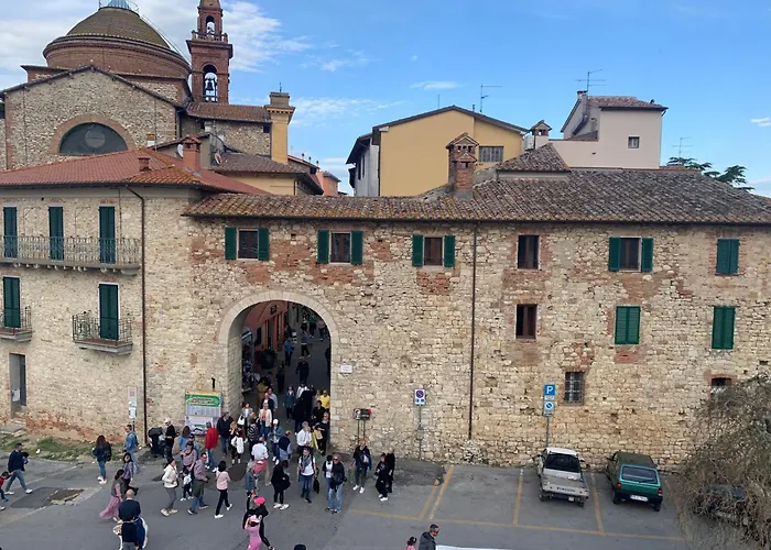 Porta Senese Suite