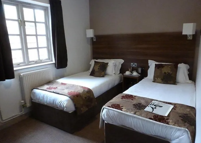Roebuck Alcester