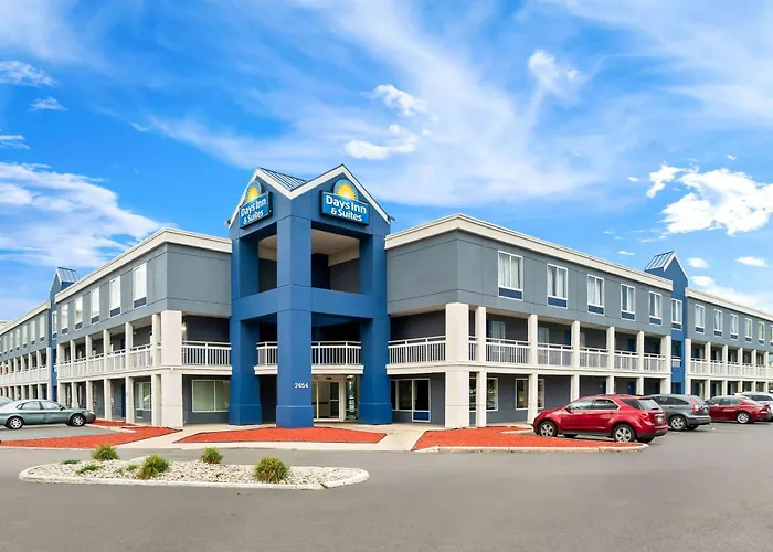 Days Inn & Suites By Wyndham Warren