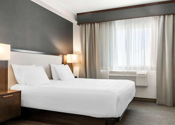 Best Western Plus Morden