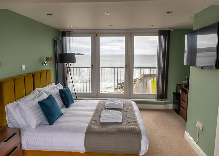 Marine Rooms