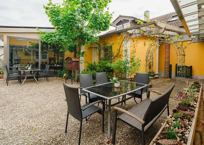Hotel Pension Futterknecht
