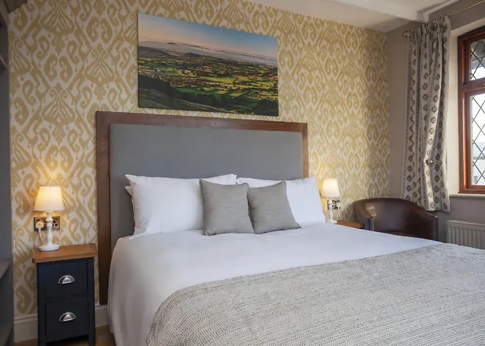 The Woodborough Inn