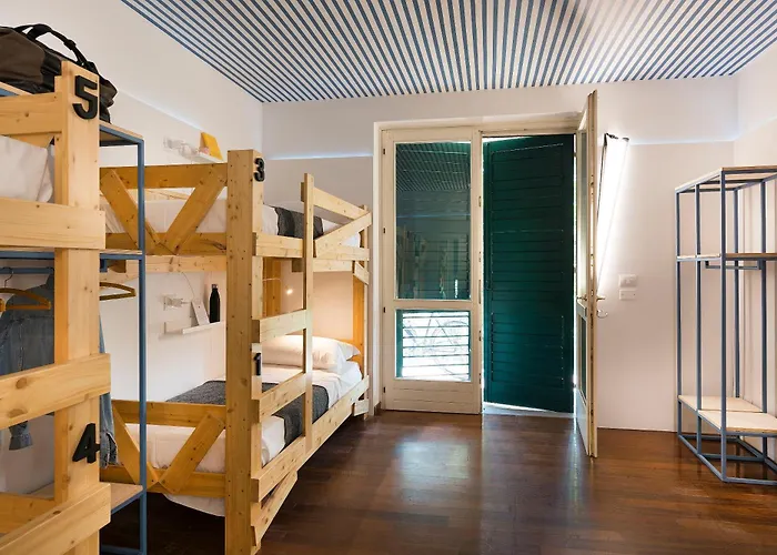 Gabanel Bike Hostel And B&B