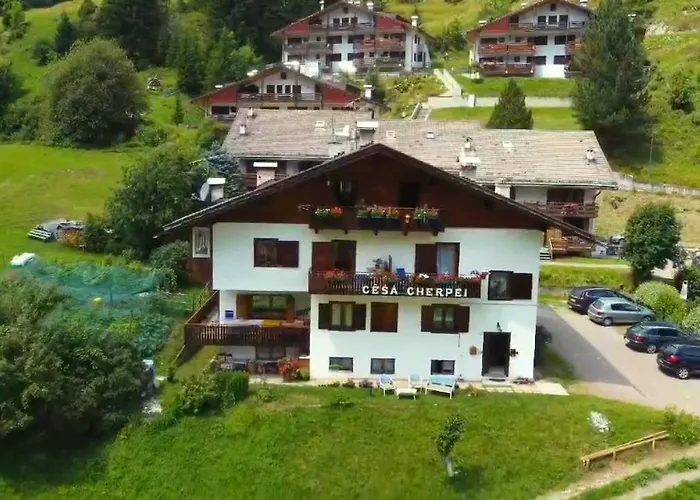 Cèsa Cherpei - Dog Friendly Campitello di Fassa
