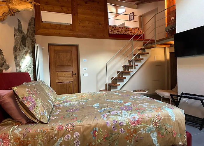 Le Relais Du Bourg Chambres De Charme Wellnes Donnaz