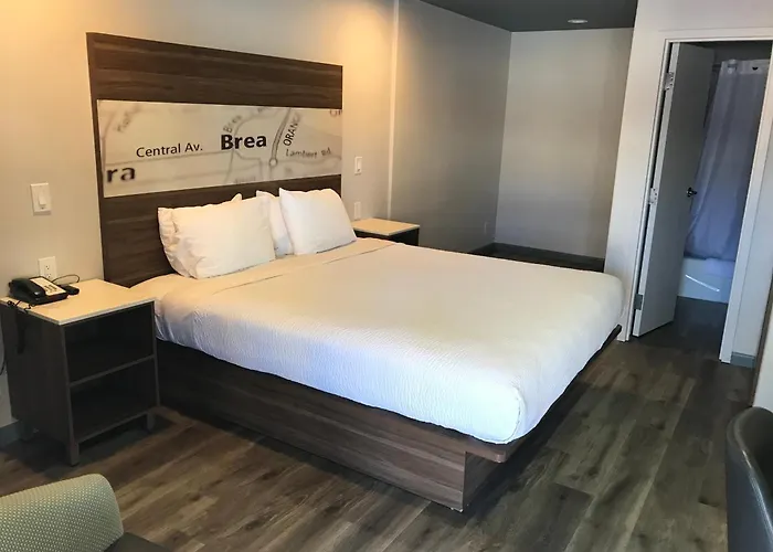 Hyland Inn Brea