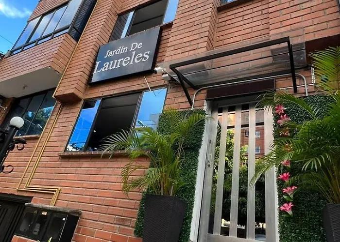 Jardin De Laureles Jeps