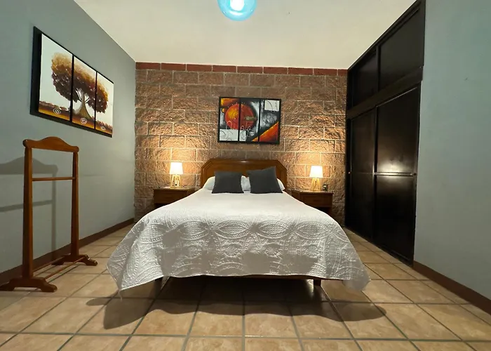 Hotel La Roca Bernal